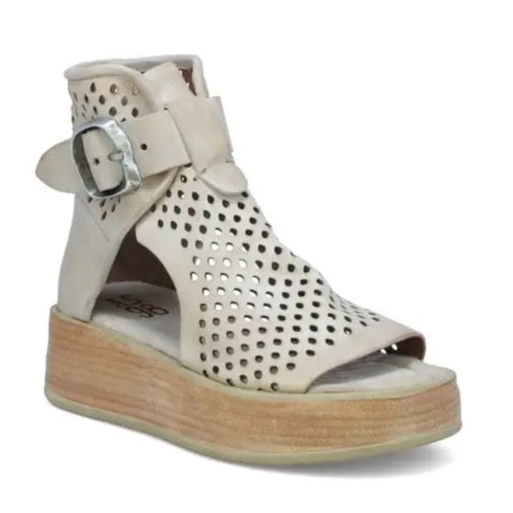 A.S.98 Prentice Platform Sandal - Bone - size 38 RUNS BIG! - Picture 1 of 7